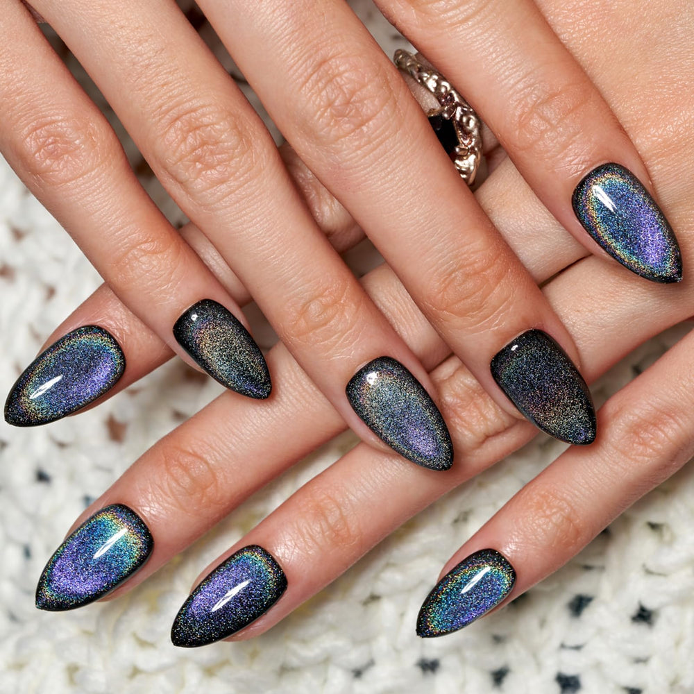 GLAMERMAID Magnetic Glue-On Nails for quick, strong wear.