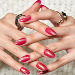 GLAMERMAID packaging image showing easy press-on application for quick styling.