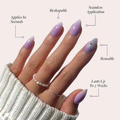 Glamnetic Lilac Reef nails worn for a beach-ready mani