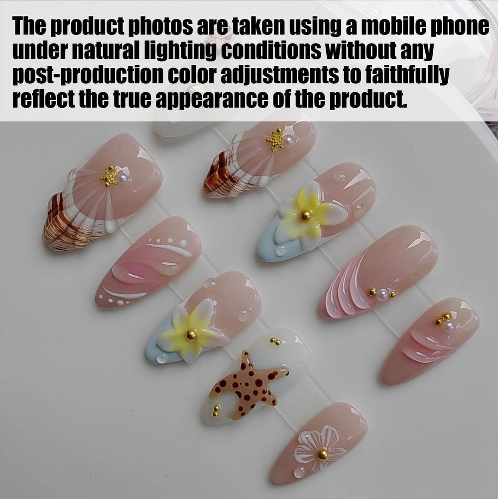 Gleamrain nails with flower and starfish 3D detail adds eye-catching texture.