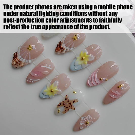 Gleamrain nails with flower and starfish 3D detail adds eye-catching texture.