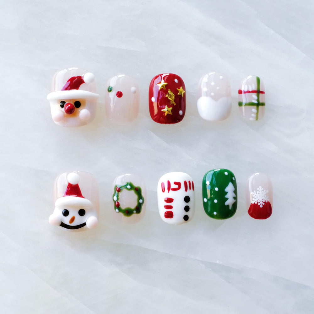 GLORS Christmas press-on nails Santa design for quick festive manicure