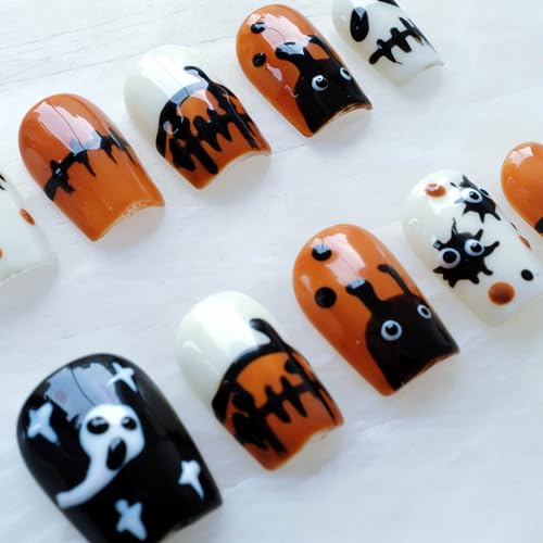 GLORS dripping pattern nails for a bold, spooky-chic look