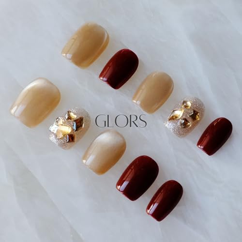 GLORS Nails demonstrate easy application and removal in practice
