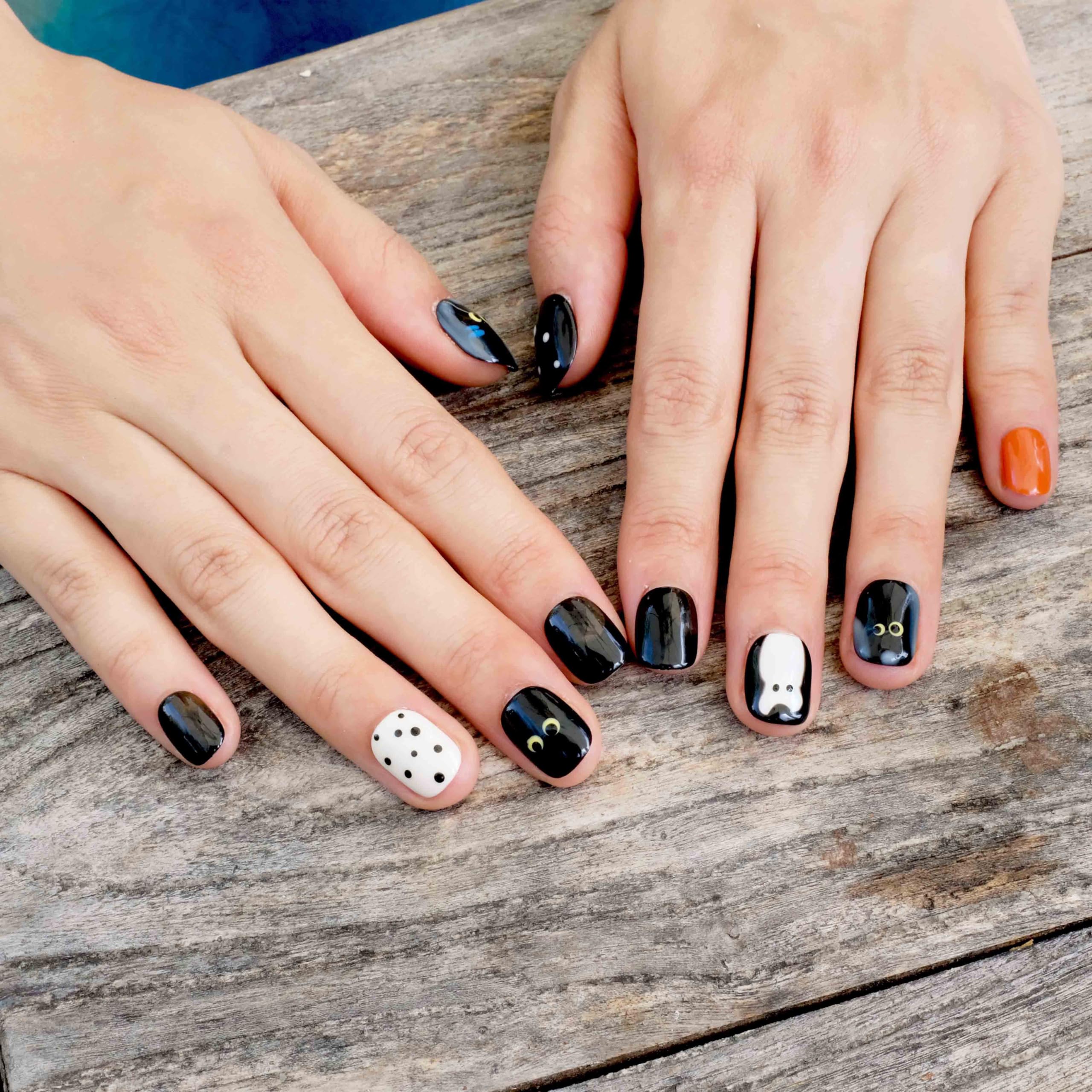 GLORS Purely Handmade nails kawaii black short square lasting finish for daily wear