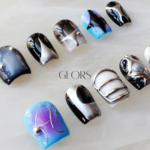 GLORS hand-crafted cyberpunk nails with metallic finish for distinctive outfits