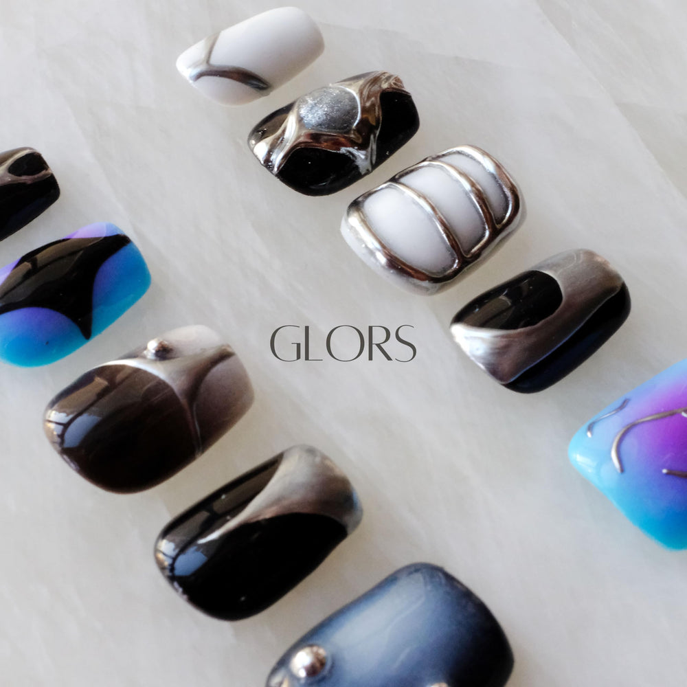 GLORS durable, stylish metallic nails for everyday glam and events