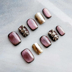 GLORS durable finish on nails suitable for daily activities