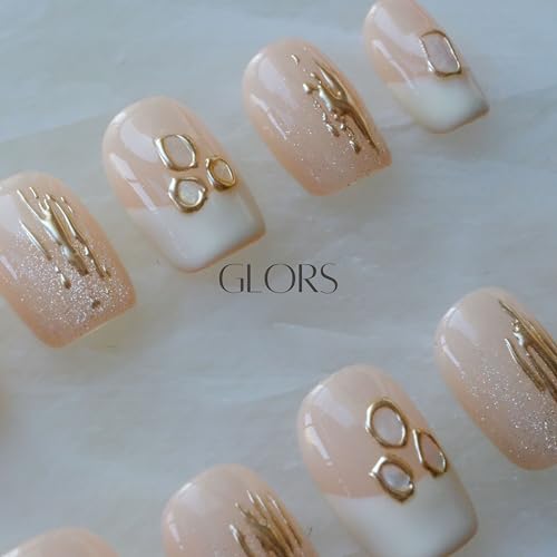 GLORS Purely Handmade press-on nails swatch demonstrates versatile style matching outfits