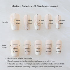 GLORS Purly varied-size nails ensure a seamless fit.