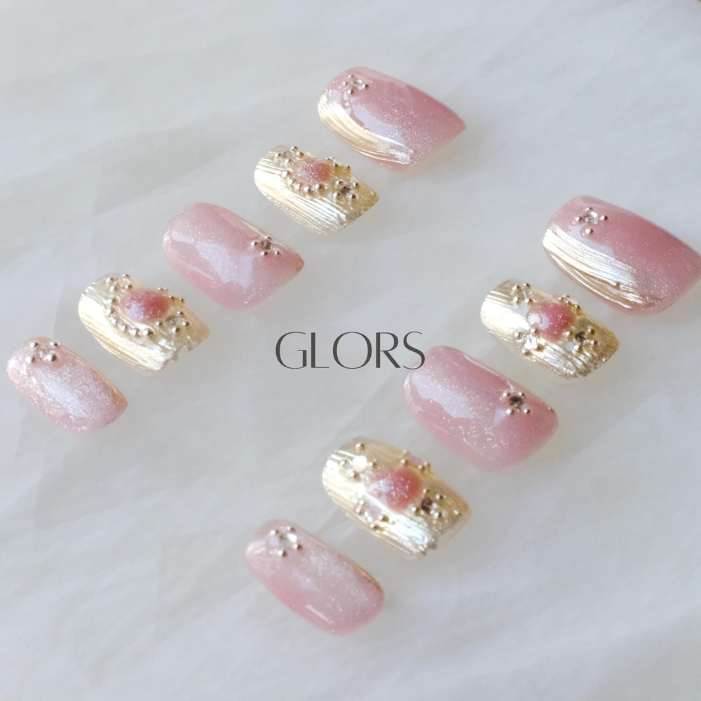 GLORS small-size-ss nails suitable for petite nails