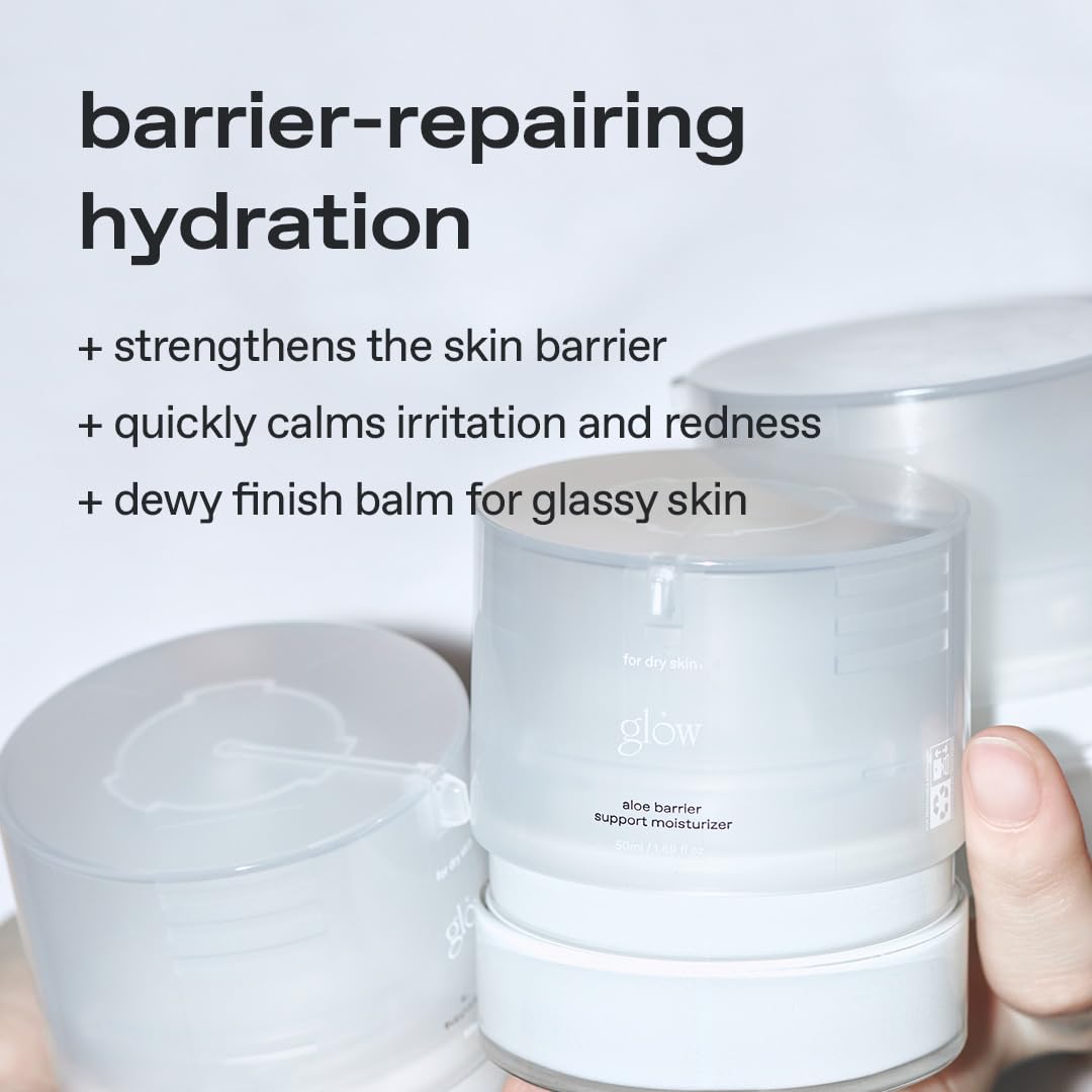 Glow Aloe Barrier Moisturizer cream texture showing lightweight, non-greasy hydration for daily use