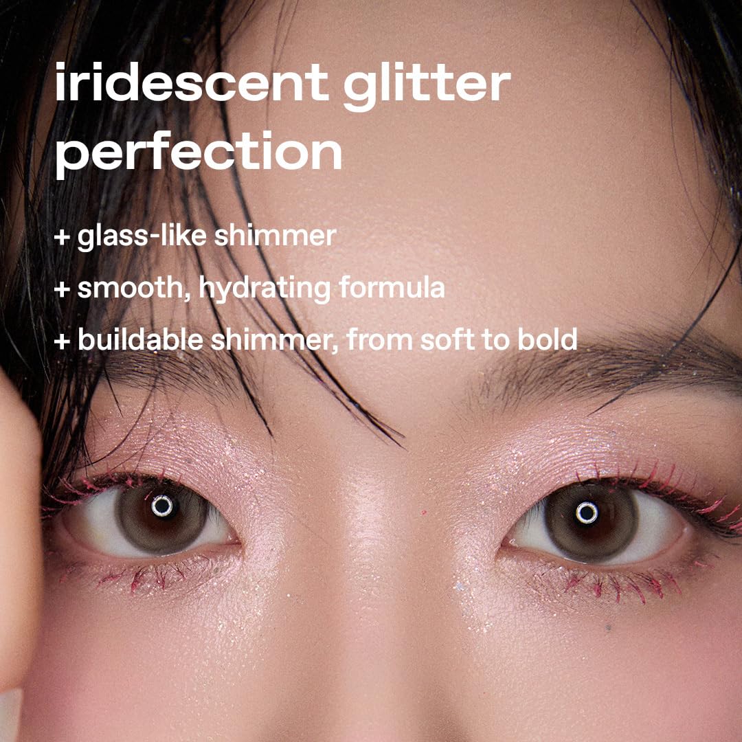 Glow smooth-liquid-formula 1979 glides on evenly for lasting wear.