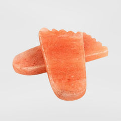 Glowyn Pink spa at home glow enhances relaxation during foot therapy routines.