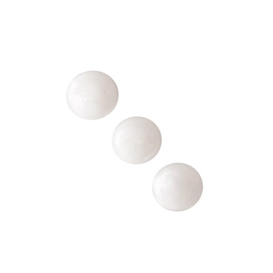 G.M. COLLIN Diamond Eye Contour texture swirl suggests smooth, even skin around the eyes.