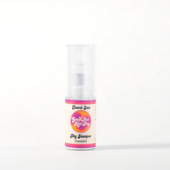 Good Ass Hair Day dry shampoo powder absorbs oil at the roots for instant freshness