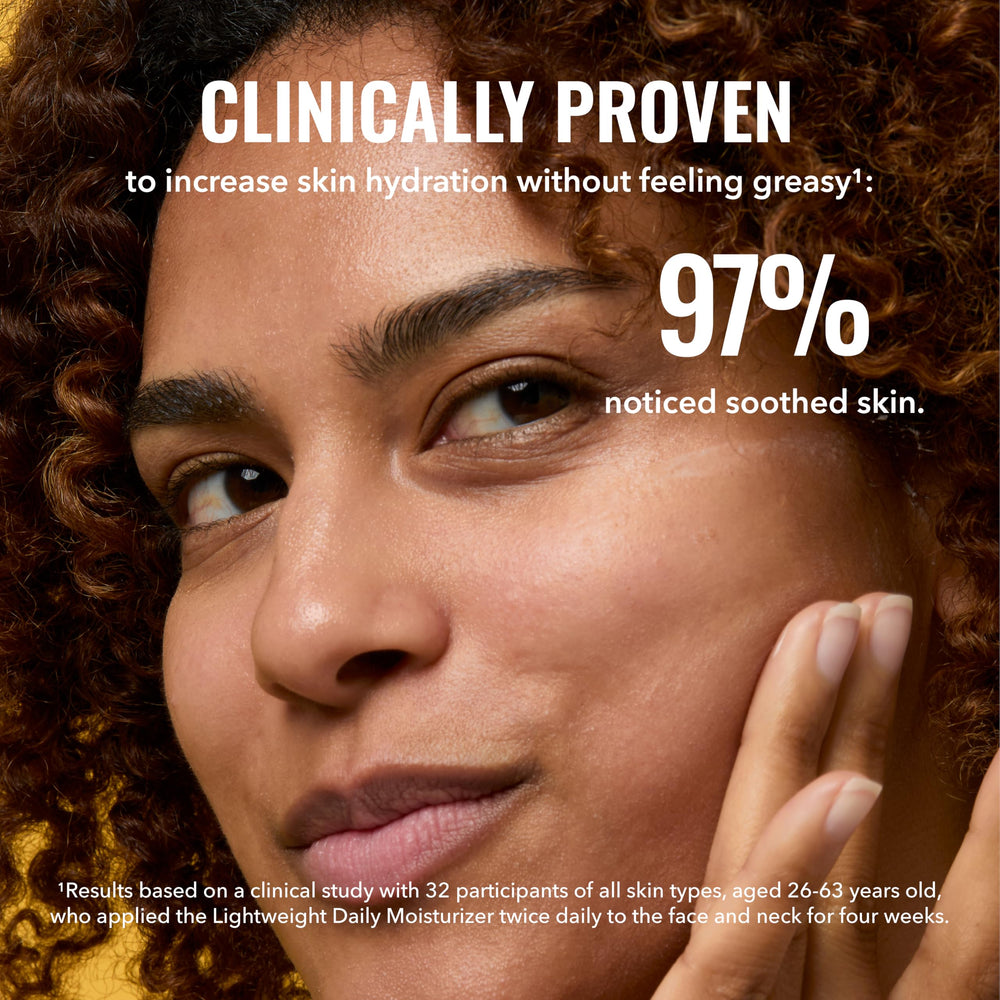Application scene hints quick absorption after cleansing with Good Molecules moisturizer.