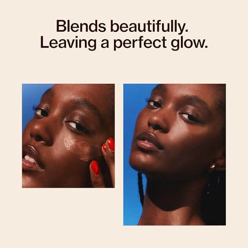Good Weather Skin The One Warm Glow application on face blends easily.