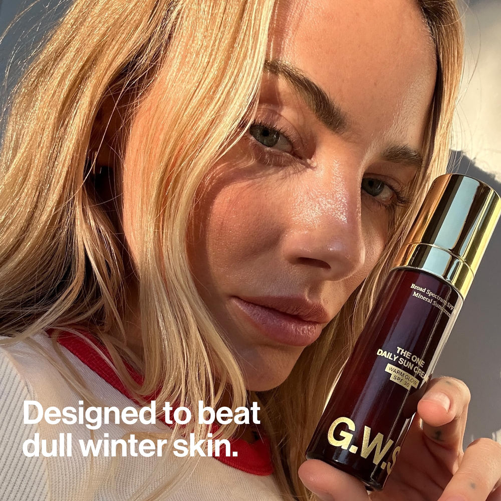 Good Weather Skin The One Warm Glow coverage for face and neck.