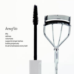 goop Featherlash wand tips enable precise root-to-tip lift and defined lashes.