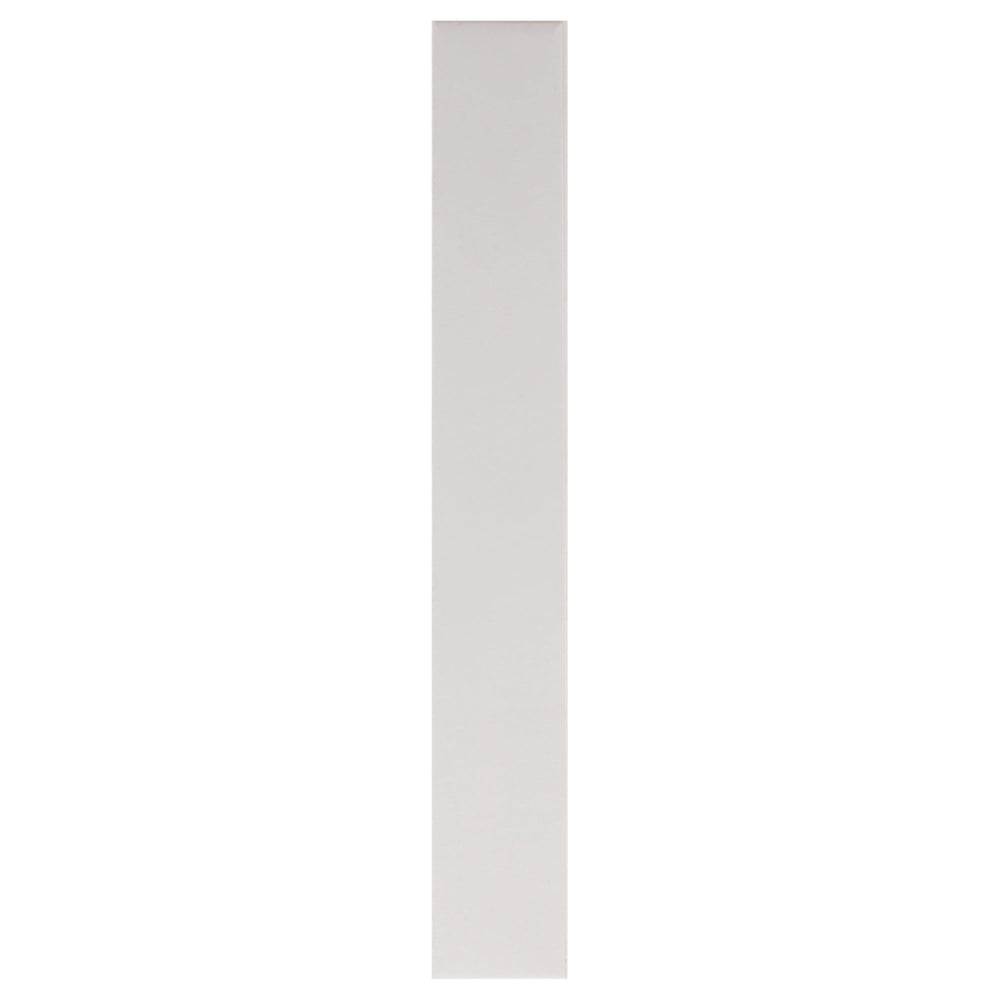 Gucci Guilty Pour Femme Intense logo texture emphasizing upscale branding