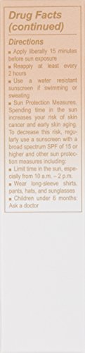 Guinot Hydra Finish SPF 15 hand applying for quick, even application