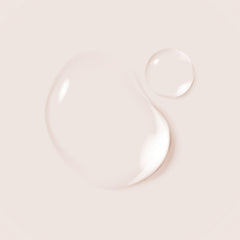 Gülsha rosewater petals close-up highlighting natural aroma and skincare benefits.