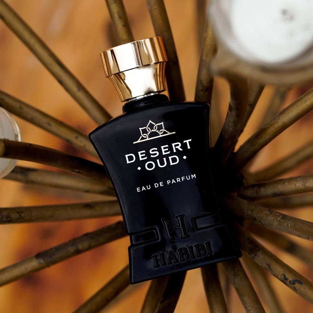 Top notes of citrus and peach in Desert Oud