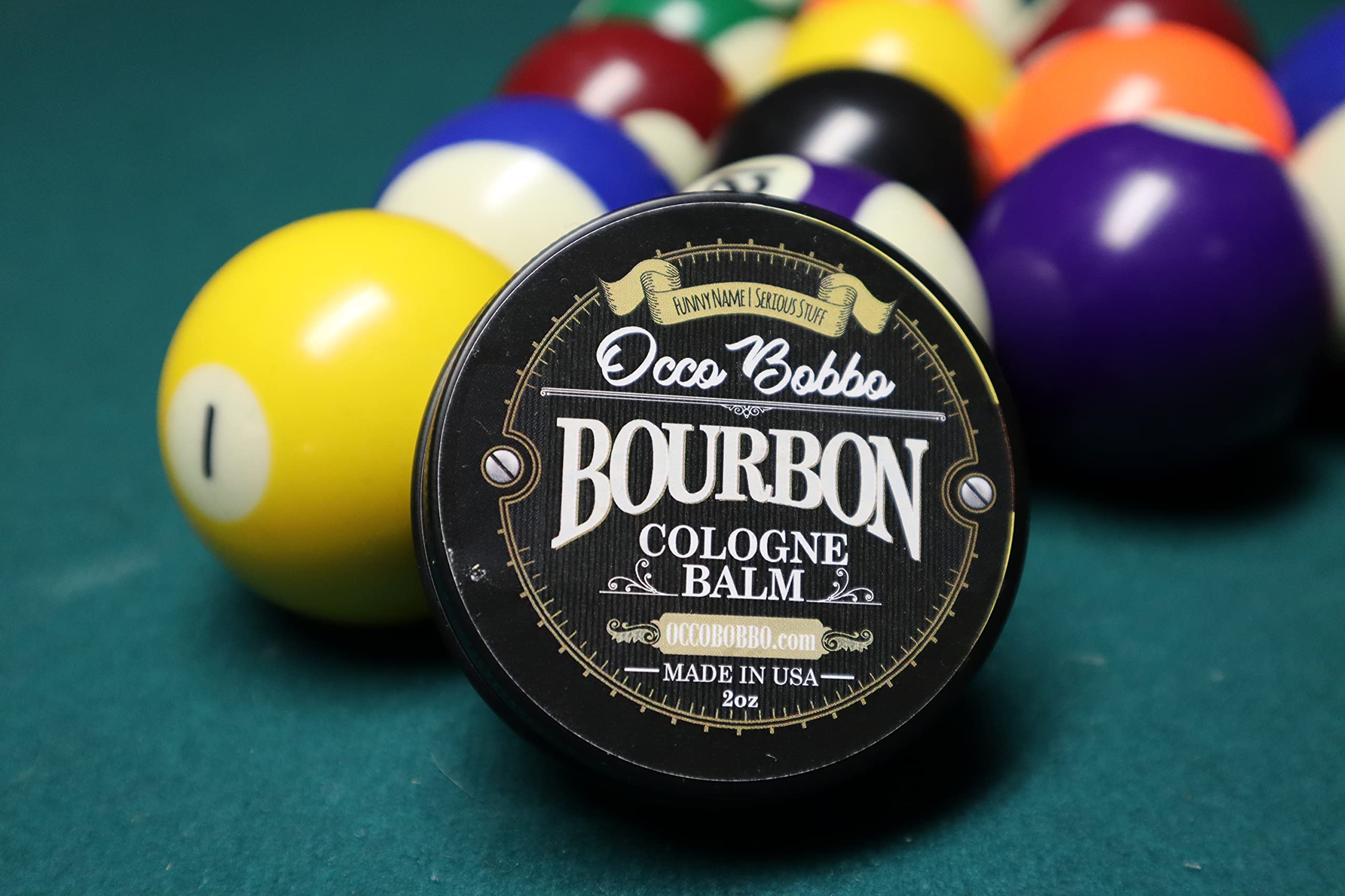 Handy Hound Occo Bobbo bourbon woody scent close-up conveys warm aroma