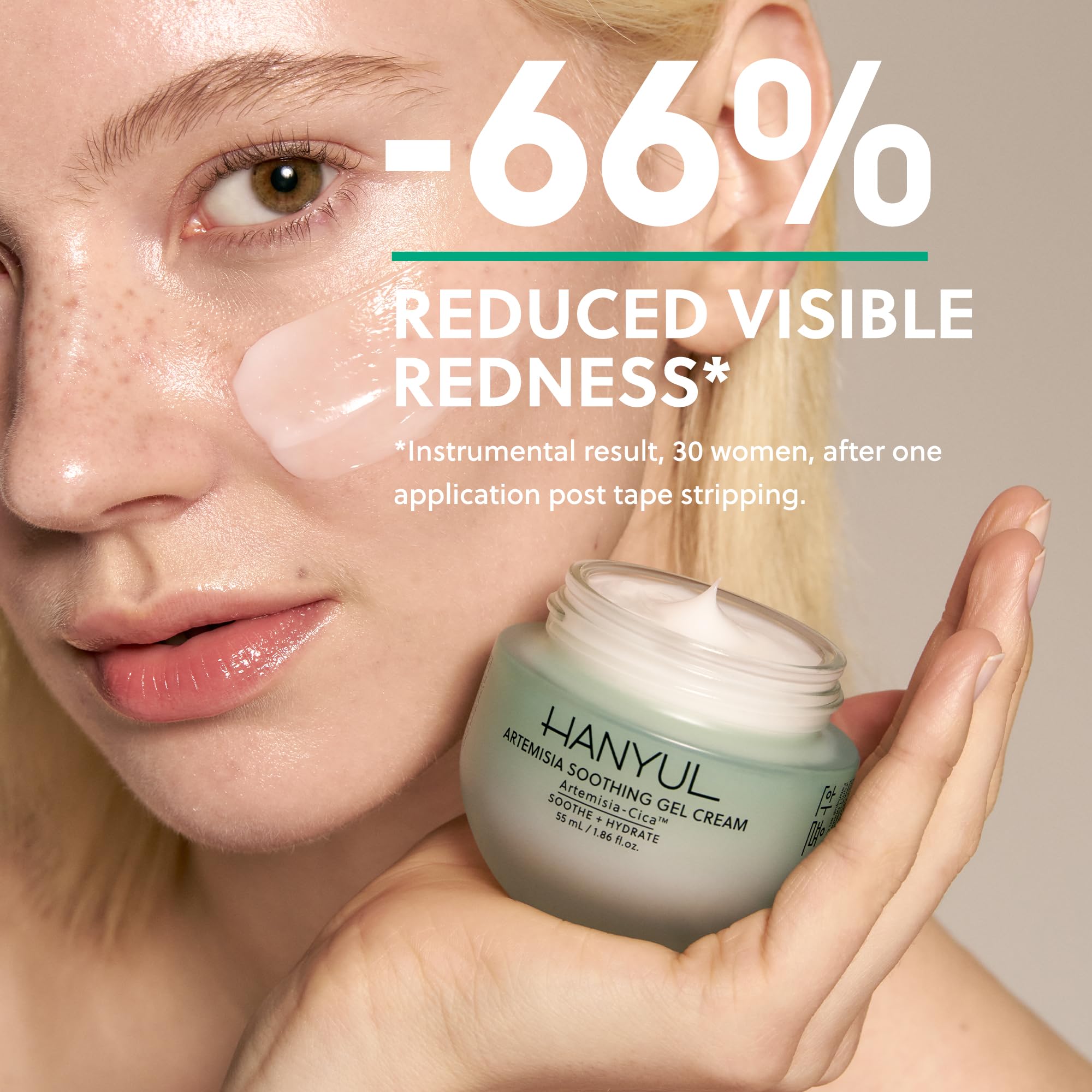 Hanyul Artemisia Soothing Gel Cream gel texture closeup emphasizing smooth hydration