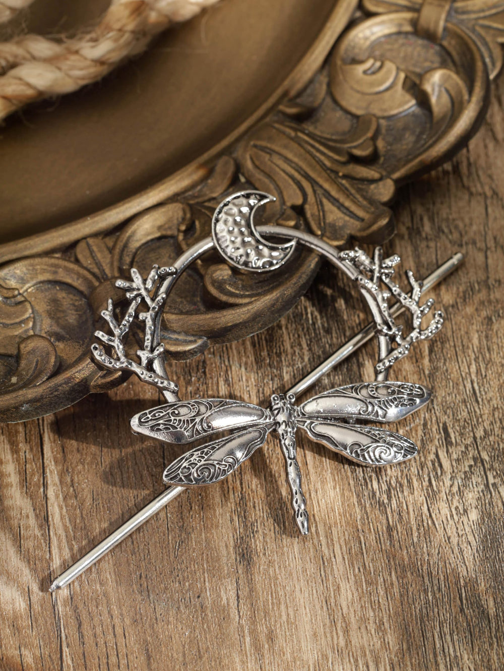 HAQUIL Dragonfly Moon Hairpin packaged as a thoughtful gift option.