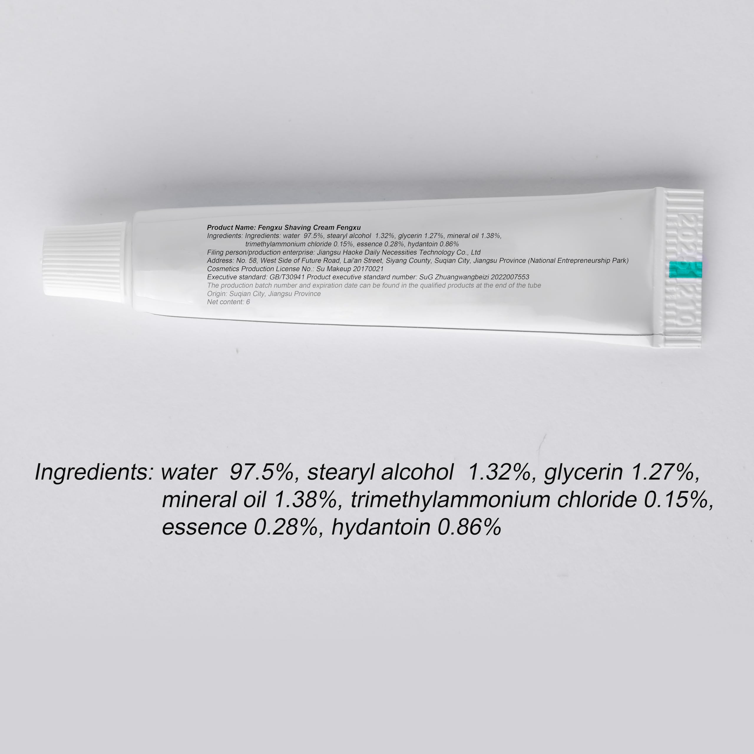 HAWINK 1oz tattoo ink bottle ready for vibrant, consistent color application.