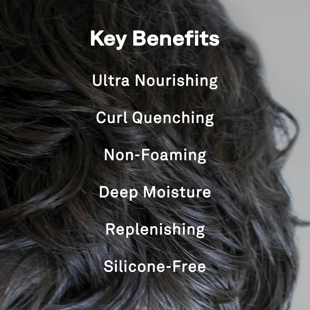 Hawthorne Curl Bounce model with defined curls after use.