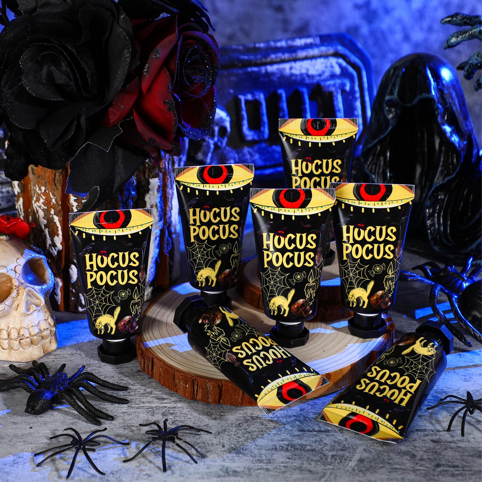 Heigble spiderweb packaging adds festive charm to gifting moments
