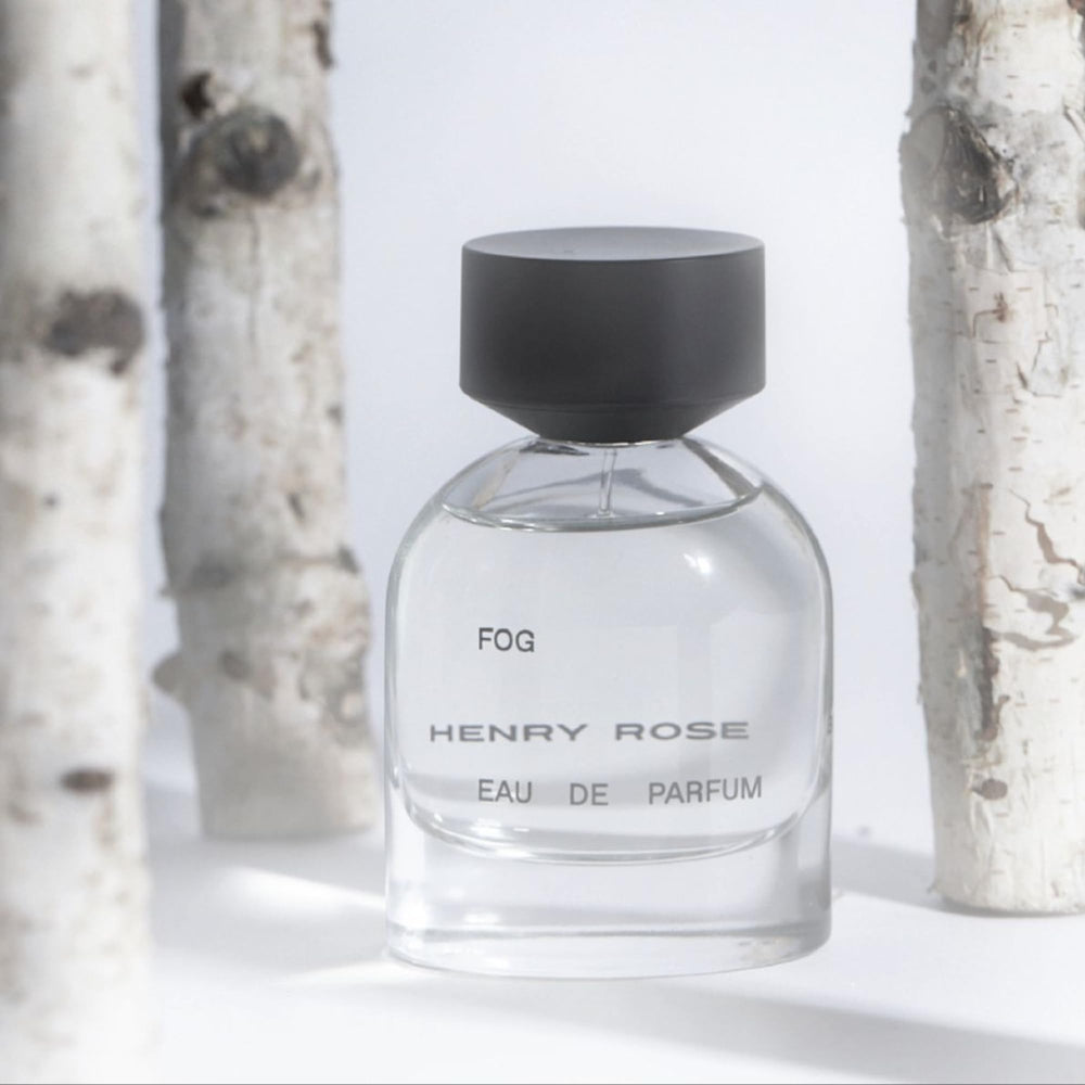 Fog sustainable packaging with recycled glass and compostable cap