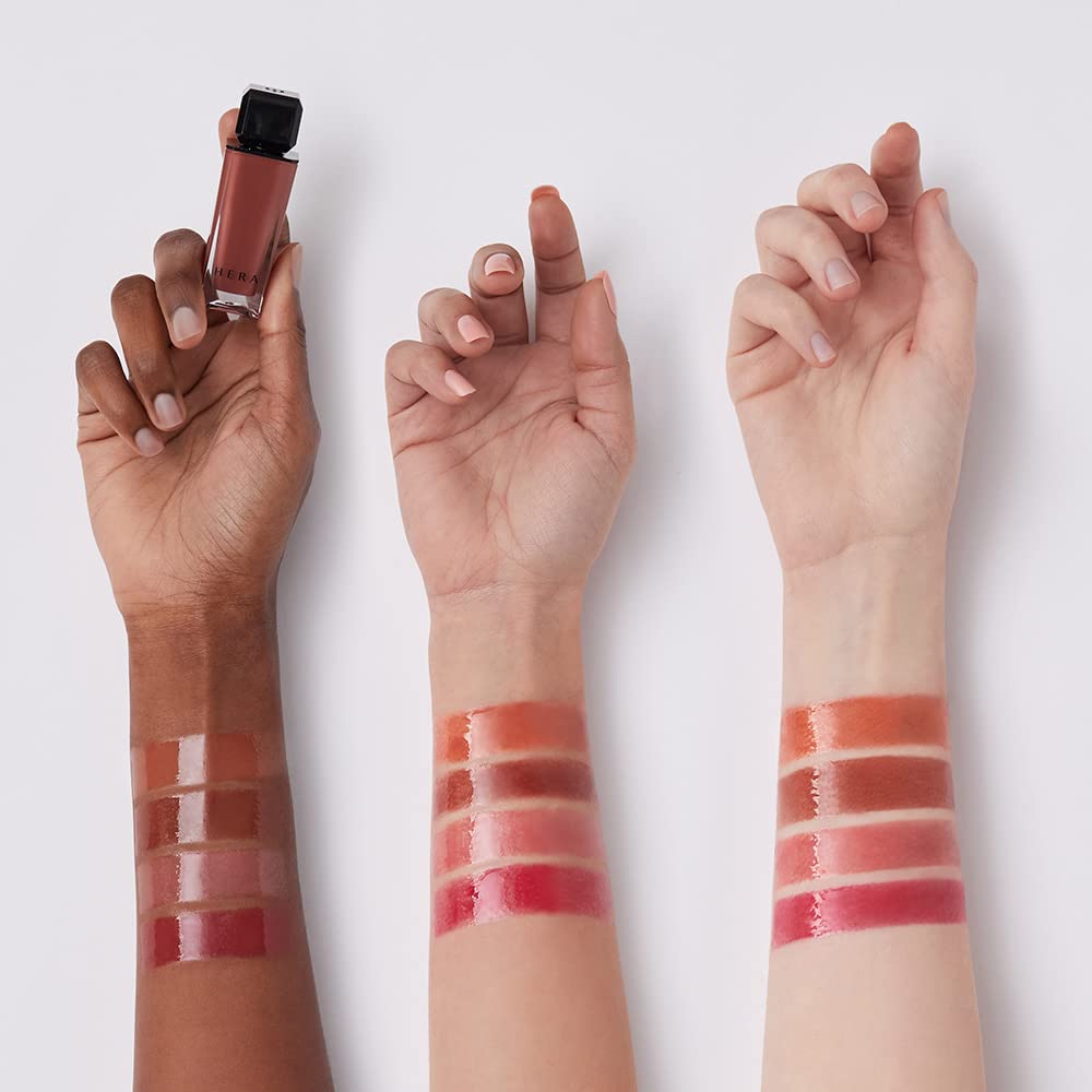 HERA Sensual Nude Gloss MLBB shades suit many skin tones