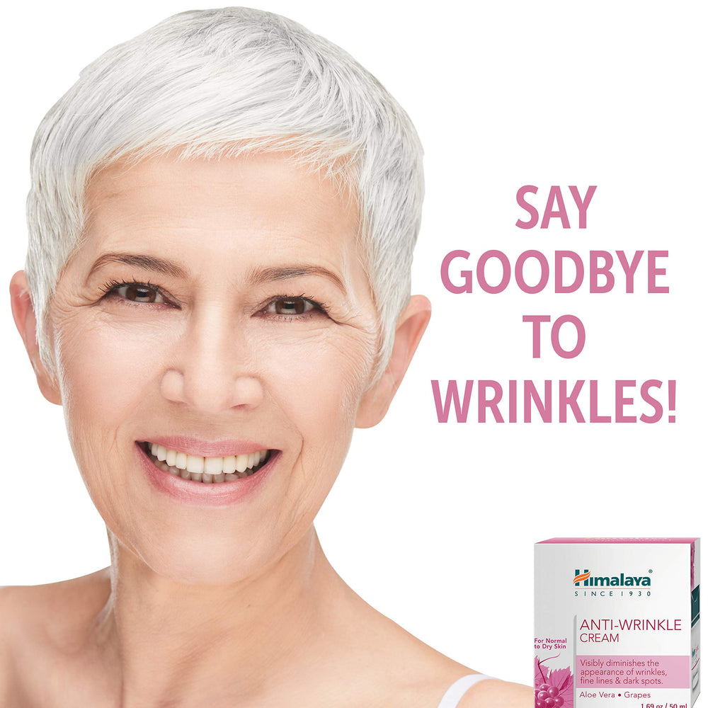 Himalaya Anti-Wrinkle Cream aloe-vera-grapes visual evokes natural nourishment.