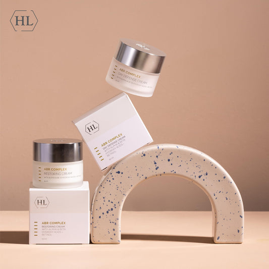 HL ALWAYS ACTIVE ABR Complex texture swatch showing smooth skin feel and active ingredients