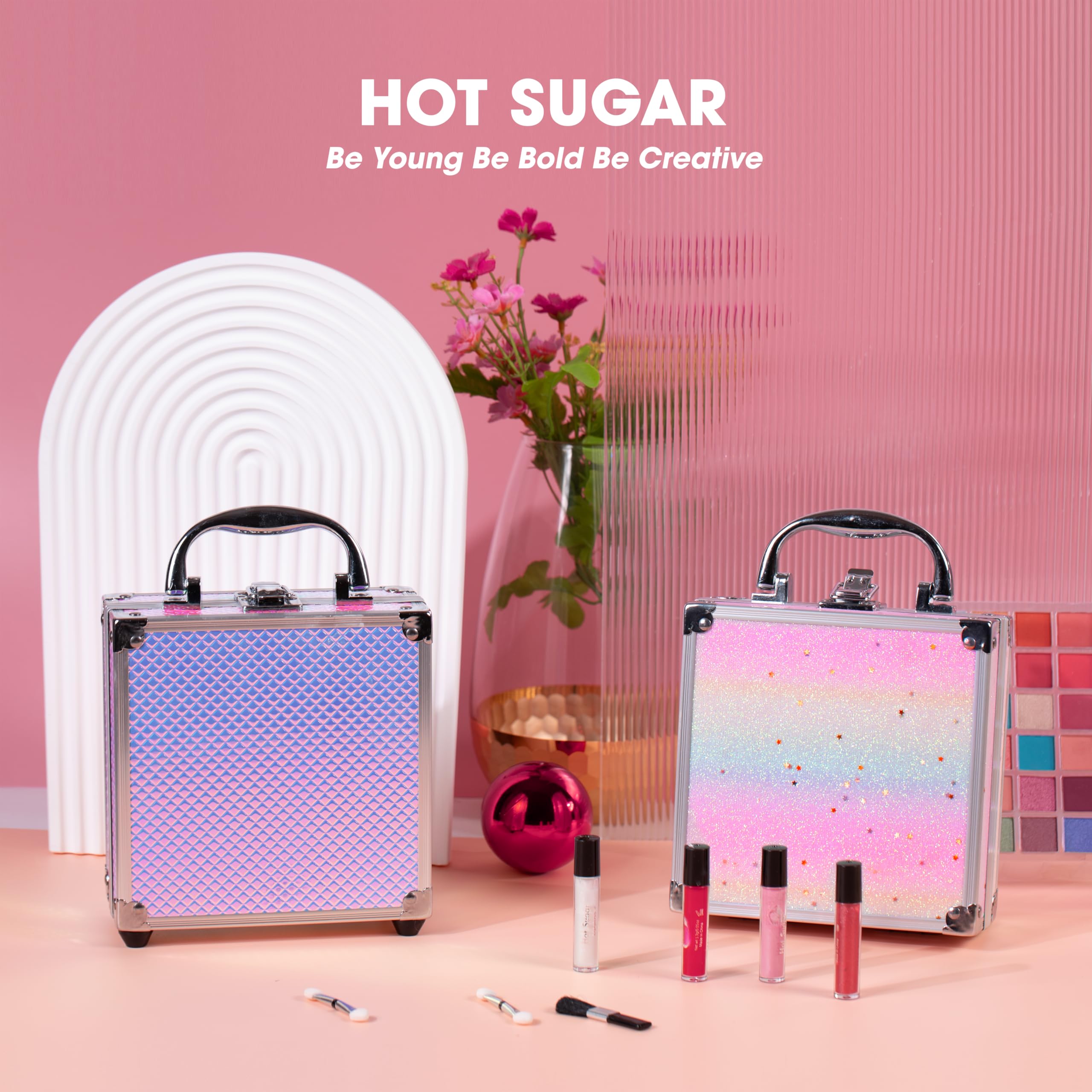 Hot Sugar aluminum storage box keeps cosmetics organized