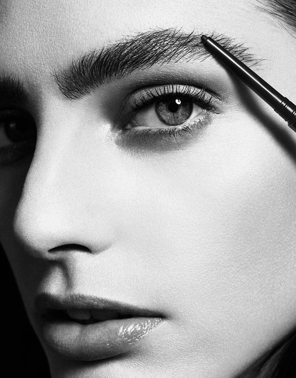 Hourglass Arch Brow Pencil groomed brow appearance for polished look
