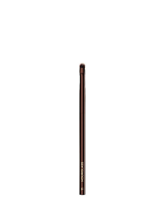 Hourglass Brush #11 Smudge for precise blending of liner and shadows.