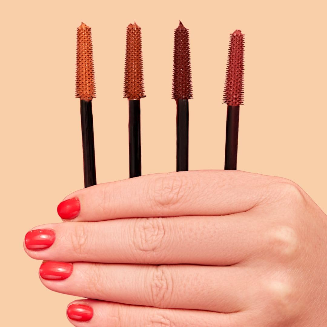 How to Be A Redhead mascara true brown shade close-up enhancing eye definition.
