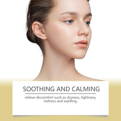 HOYGI Propolis Toner on skin with a glass-like glow after use.
