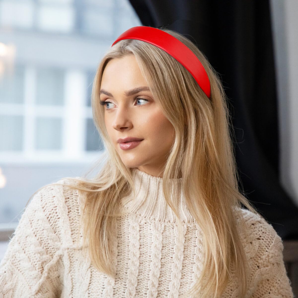 Huachi red headband designed for kids and teens with secure grip.