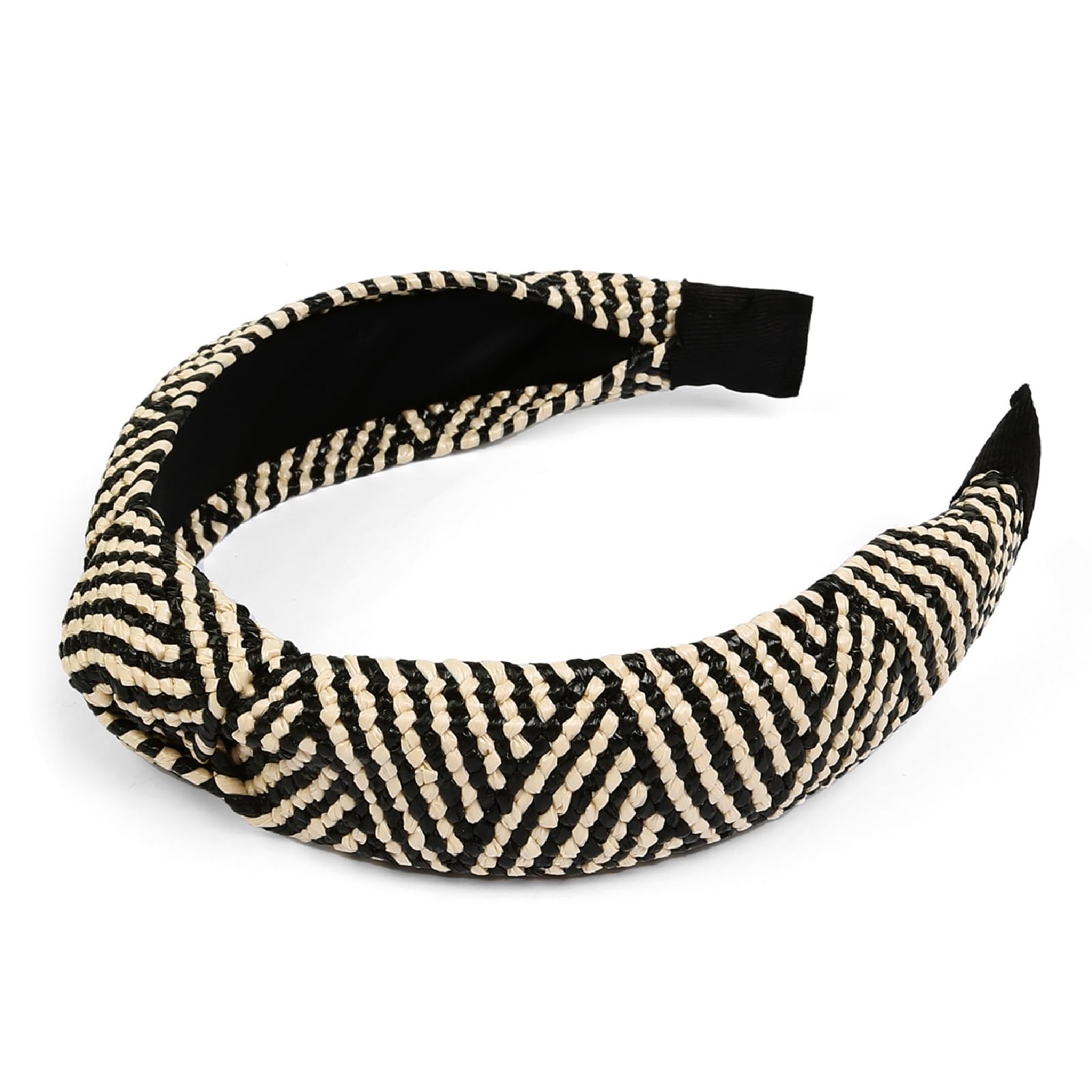 Huachi silk-lined interior provides gentle feel on hair