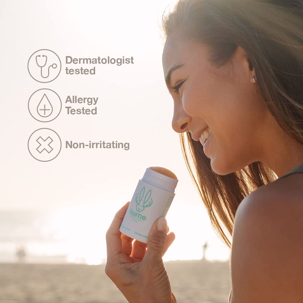 Hume Supernatural microbiome-friendly blend supports balanced underarm skin.