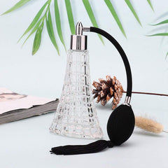 HURRISE clear glass bottle showcases fragrance color and level at a glance.