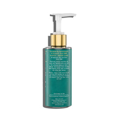 Hylunia Salicylic Facial Cleansing Gel foaming lather image highlights gentle daily cleansing.