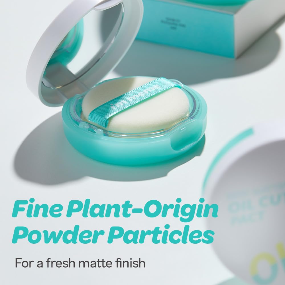 I'M MEME botanicals-infused powder balancing moisture and shine.