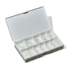 IBD Nail tips in 12 sizes deliver a consistent, reliable fit every time.